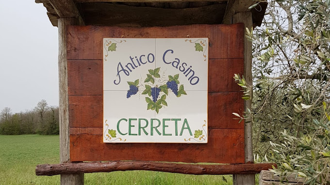 Agriturismo con piscina a Caserta